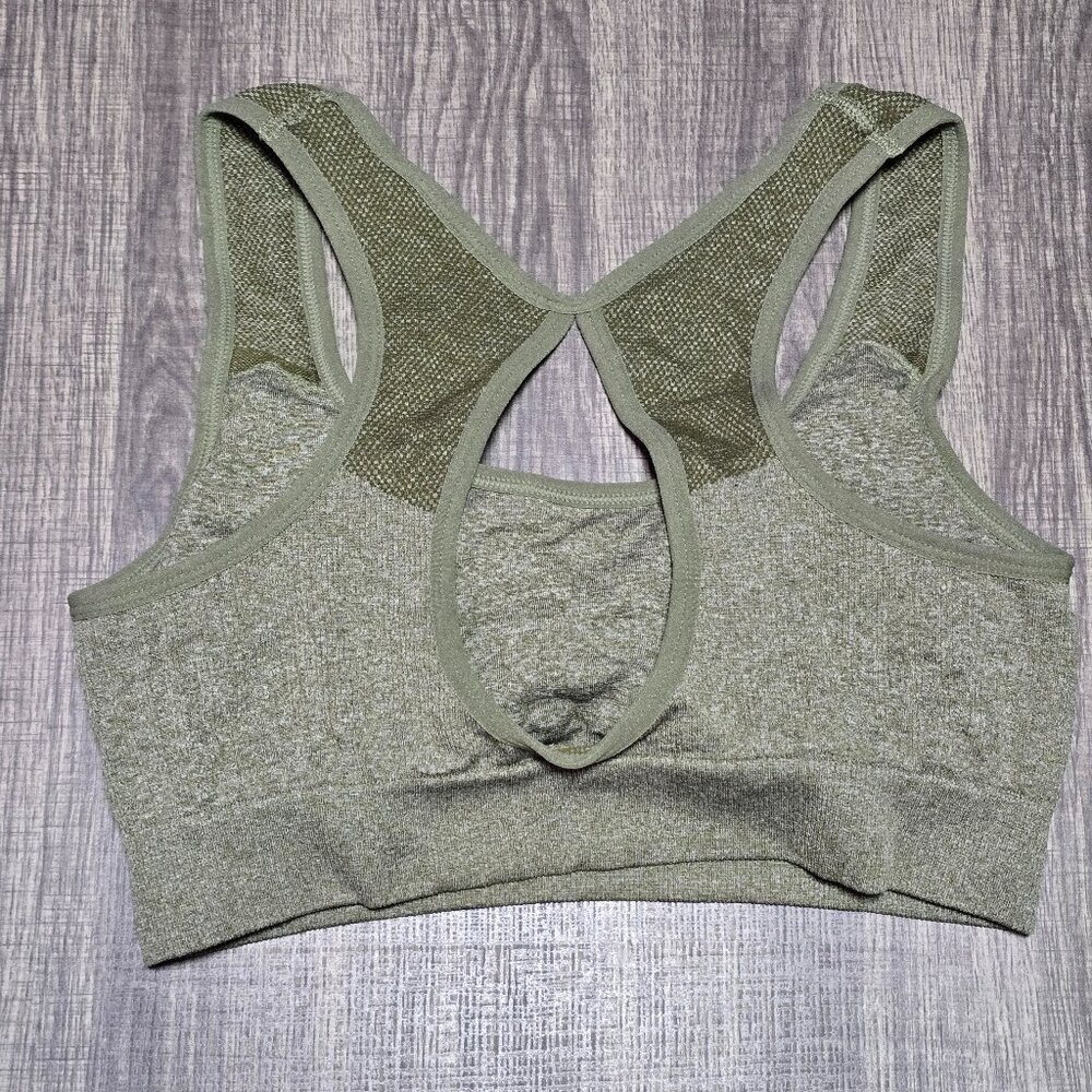 Padded Seamless Sports Bra Yoga Top Comfy Crop Athletic Gym CutoutBack Brand New - Picture 3 of 4